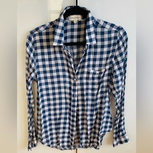 Cloth & Stone Navy and White Plaid Button Down Shirt